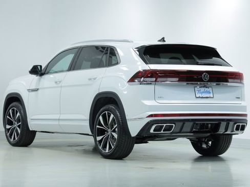 New 2026 Volkswagen Atlas Cross Sport SEL Premium R-Line AWD/4WD image 6
