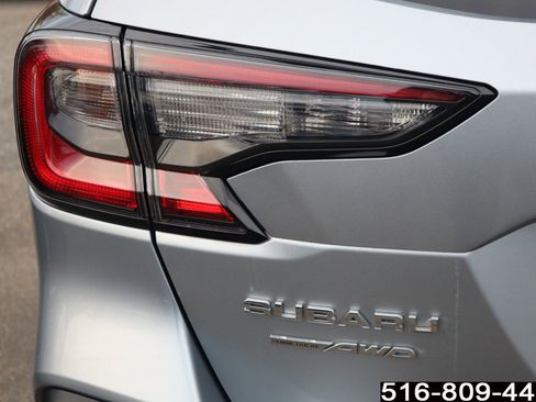 Used 2023 Subaru Outback Premium image 30