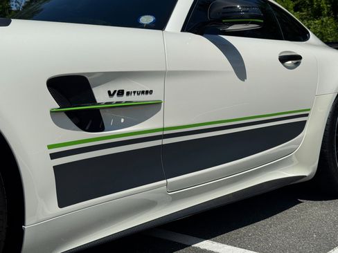 Used 2020 Mercedes-Benz AMG GT R image 24