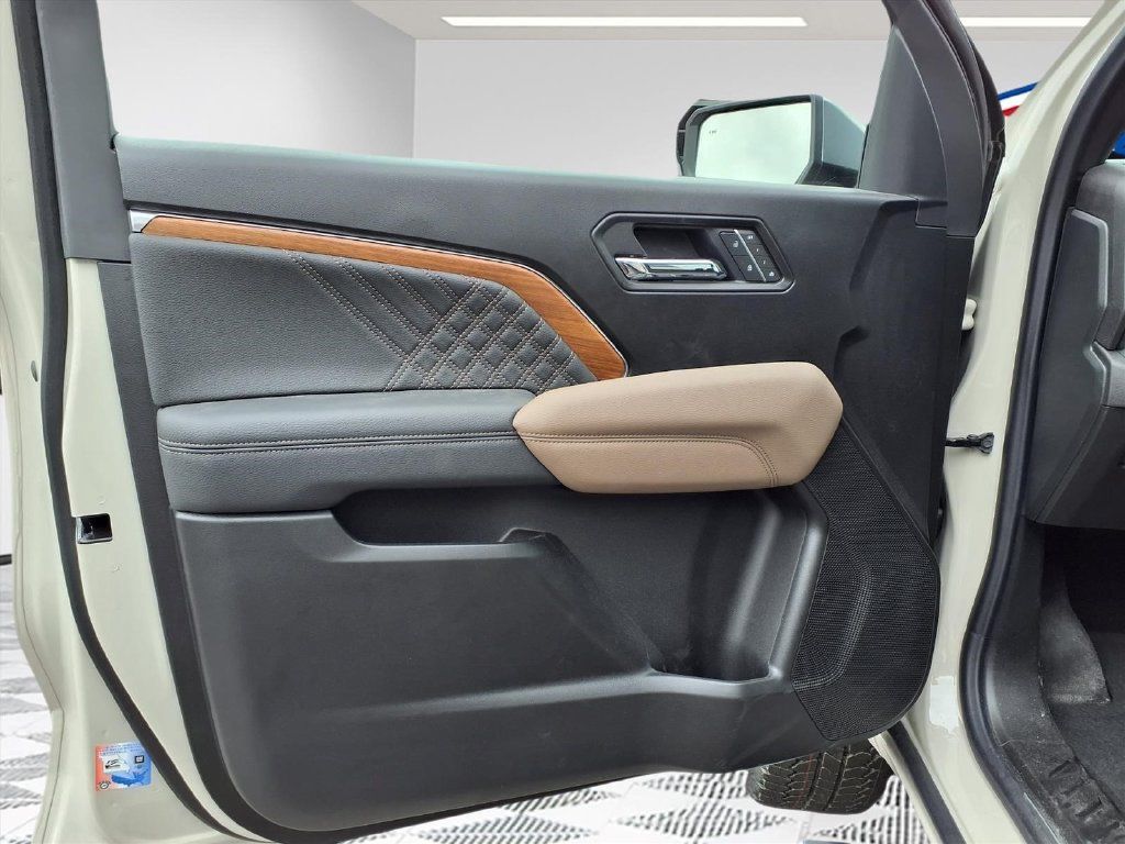 New 2026 GMC Canyon Denali AWD/4WD image 11