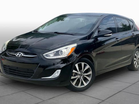 Used 2015 Hyundai Accent Sport FWD image 1