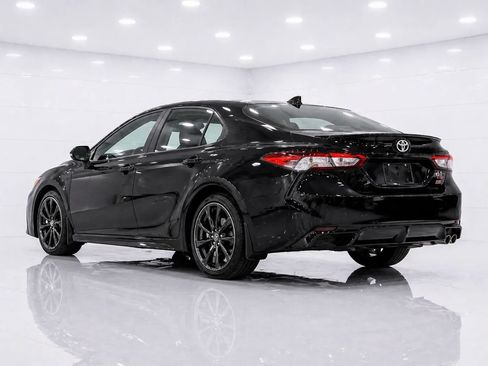Used 2026 Toyota Corolla SE FWD image 3