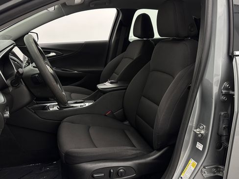 Used 2023 Chevrolet Malibu LT FWD image 13