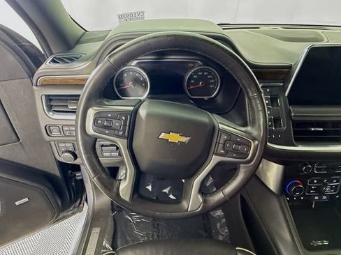 Used 2021 Chevrolet Tahoe Premier w/ Premium Package AWD/4WD image 12