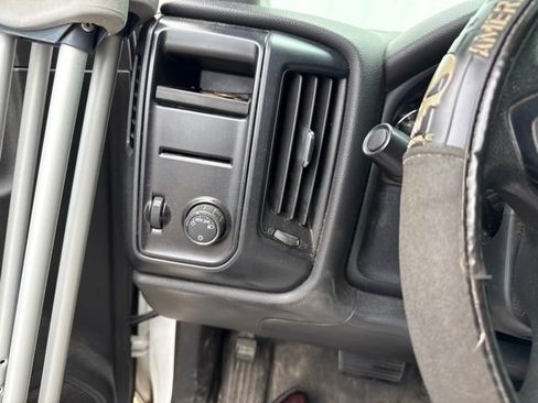 Used 2014 GMC Sierra 1500 2WD Regular Cab image 9