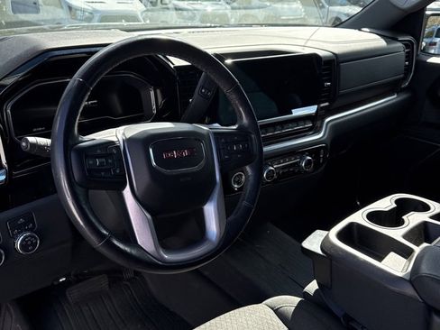 Used 2022 GMC Sierra 1500 Elevation image 9