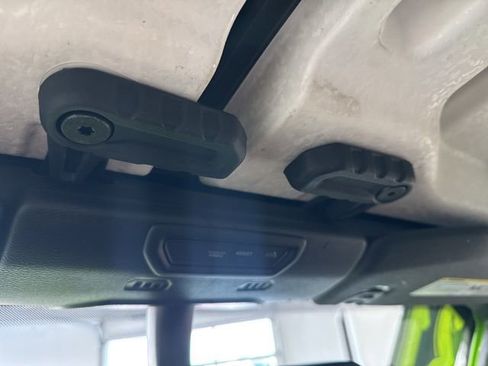 Used 2021 Jeep Gladiator Willys image 51