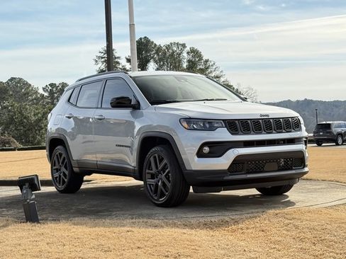 New 2026 Jeep Compass Latitude image 1