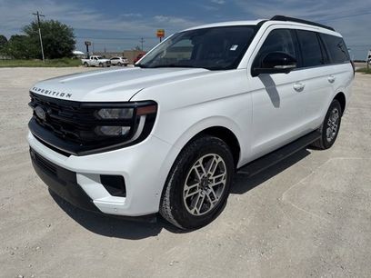 Used 2025 Ford Expedition Active