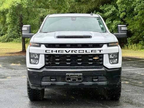 Used 2021 Chevrolet Silverado 2500 Custom w/ Custom Value Package AWD/4WD image 12