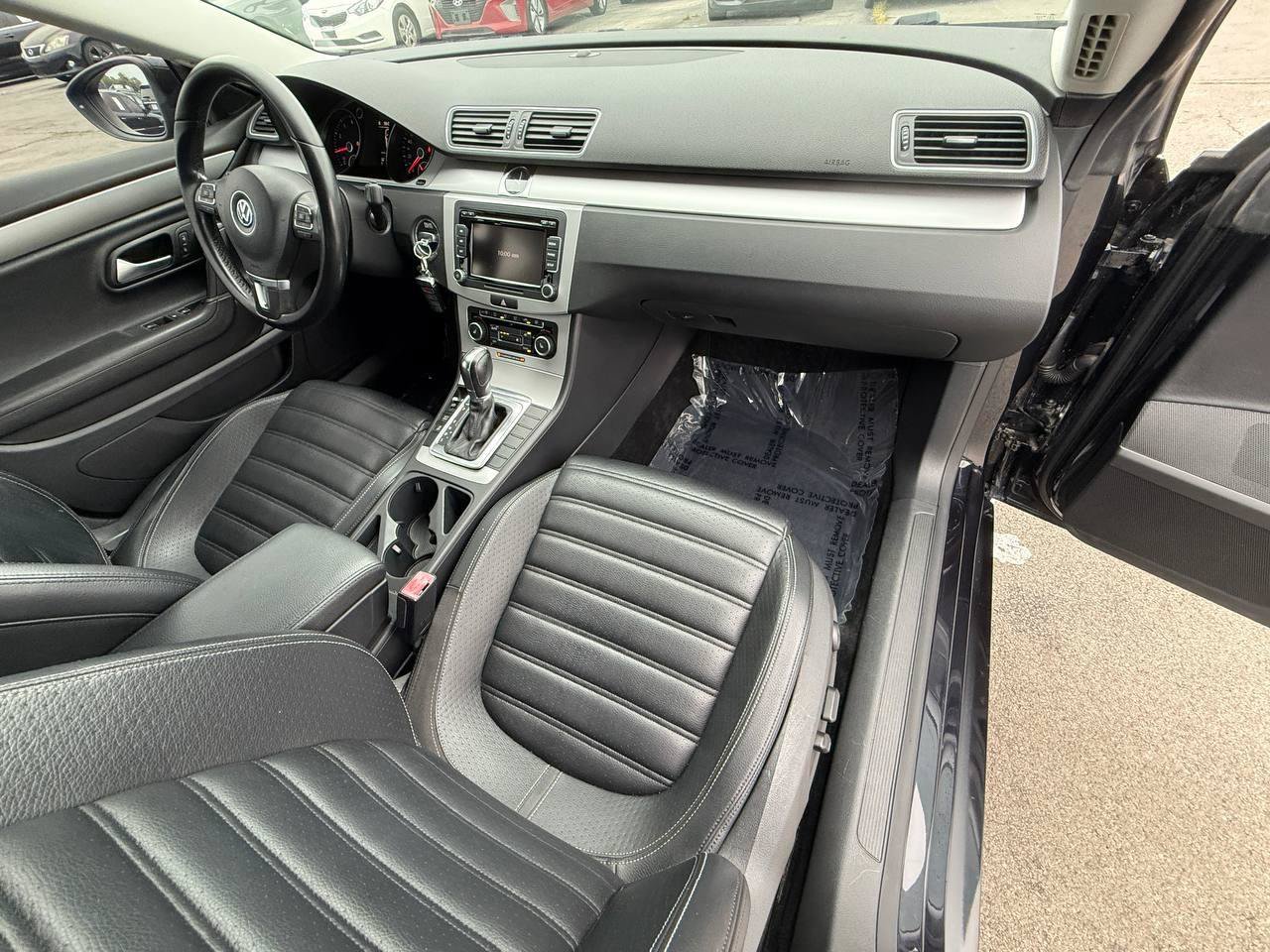 Used 2012 Volkswagen CC Sport FWD image 21