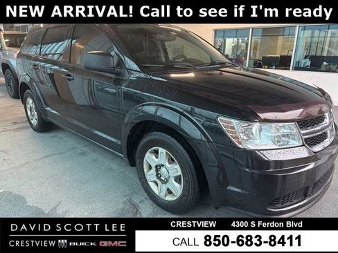 Used 2012 Dodge Journey American Value Package w/ Flexible Seating Group FWD image 1