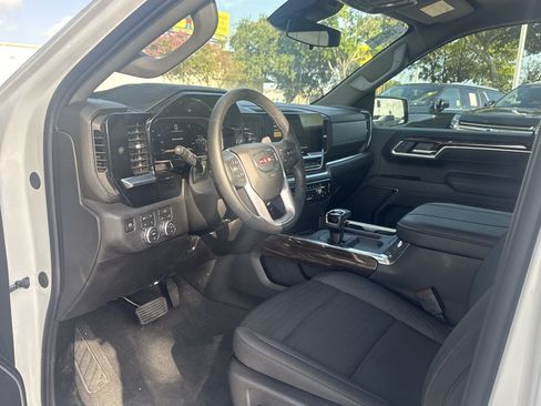 Used 2026 GMC Sierra 1500 Elevation AWD/4WD image 5