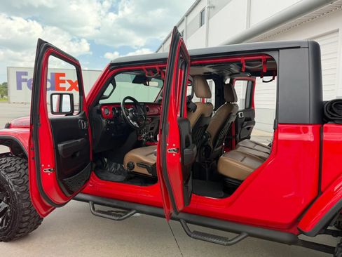 Used 2020 Jeep Gladiator Rubicon AWD/4WD image 22