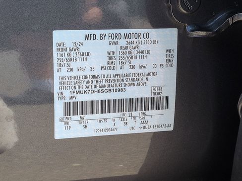Certified 2025 Ford Explorer Active w/ Active Comfort Package RWD image 39