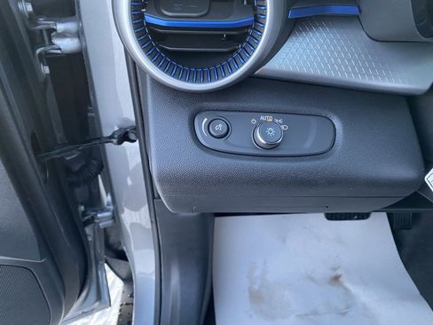 New 2026 Chevrolet Trax LS w/ LS Convenience Package image 12