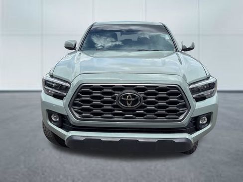 Used 2023 Toyota Tacoma TRD Off-Road AWD/4WD image 6