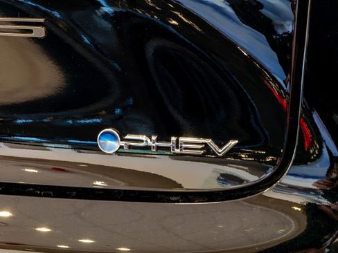 New 2026 Toyota Prius Plug-In Hybrid image 50