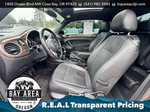 Used 2013 Volkswagen Beetle 2.5 image 12