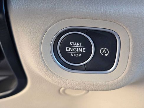Used 2023 Mercedes-Benz GLE 350 image 34