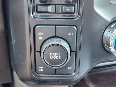 New 2026 Ford F250 King Ranch w/ FX4 Off-Road Package image 21