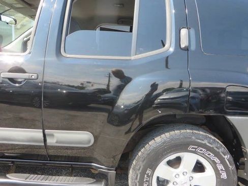Used 2011 Nissan Xterra S AWD/4WD image 42