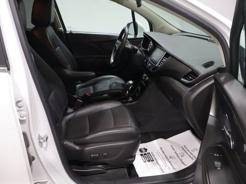 Used 2017 Buick Encore Essence w/ Experience Buick Package AWD/4WD image 21