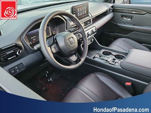 New 2025 Honda Pilot Black Edition image 3