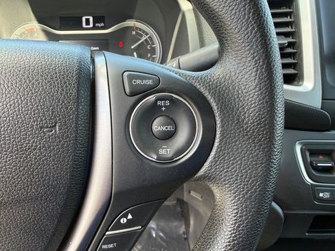Used 2019 Honda Ridgeline Sport image 13