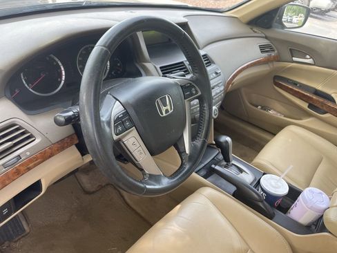 Used 2010 Honda Accord EX-L image 12