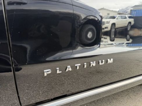 Used 2018 Ford Expedition Platinum image 55