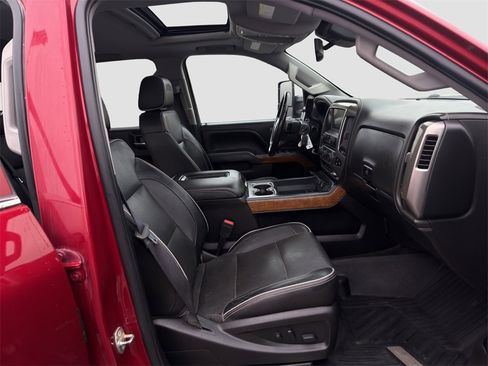 Used 2018 Chevrolet Silverado 3500 High Country w/ Duramax Plus Package image 29