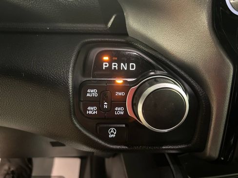 Used 2025 RAM 1500 Big Horn AWD/4WD image 19