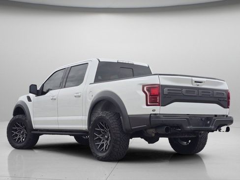 Used 2019 Ford F150 Raptor w/ Equipment Group 802A Luxury image 20
