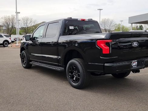 New 2025 Ford F150 Lightning XLT AWD/4WD image 19