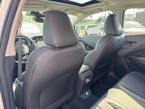 New 2025 Subaru Crosstrek 2.5i Limited w/ Crosstrek Mirror Package image 29