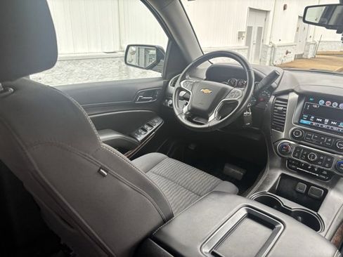 Used 2020 Chevrolet Tahoe LS w/ Enhanced Driver Alert Package image 23