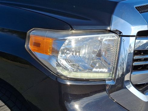 Used 2017 Toyota Tundra 1794 Edition image 10