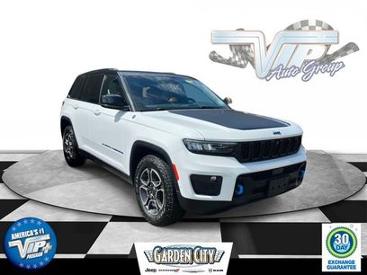 Used 2022 Jeep Grand Cherokee Trailhawk w/ Advanced Protech Group II