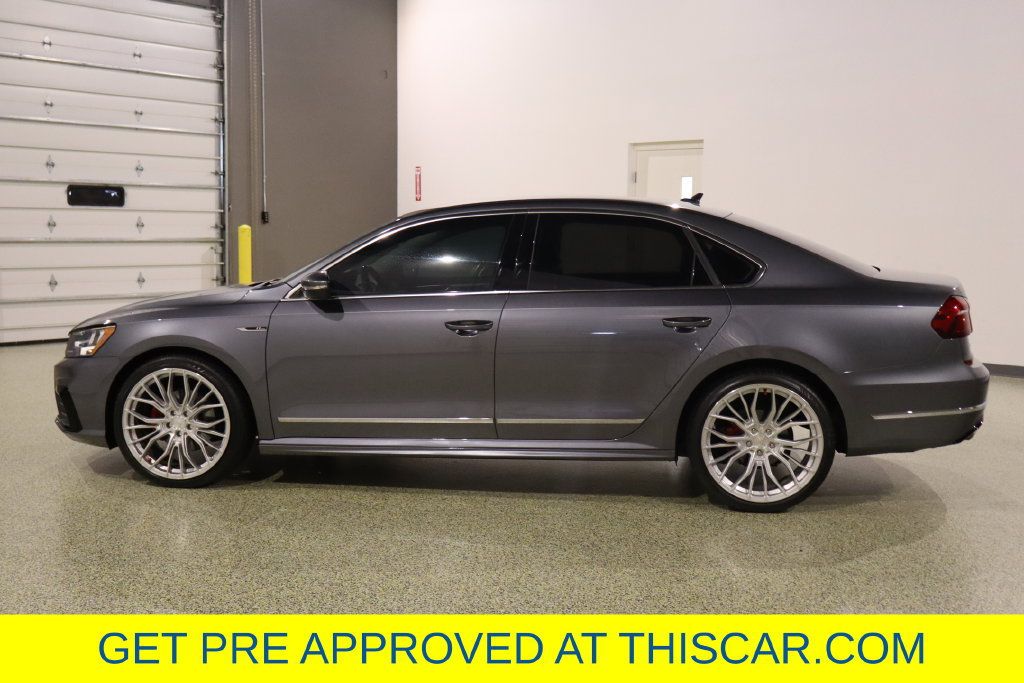 Used 2017 Volkswagen Passat 1.8T R-Line FWD image 5