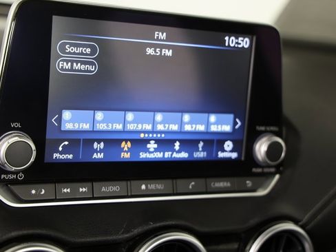 Used 2025 Nissan Sentra SV image 16