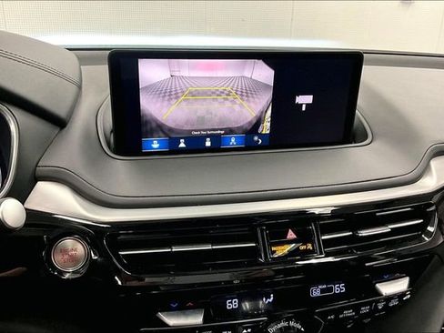 Used 2023 Acura MDX Technology image 30