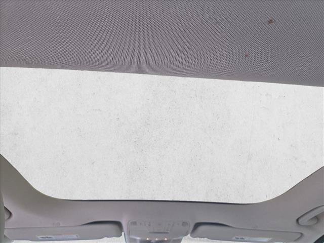 Used 2019 Mercedes-Benz E 300 image 16