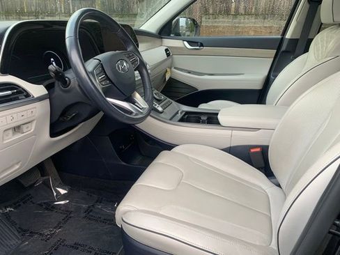 Used 2021 Hyundai Palisade Limited w/ Winter Package image 14