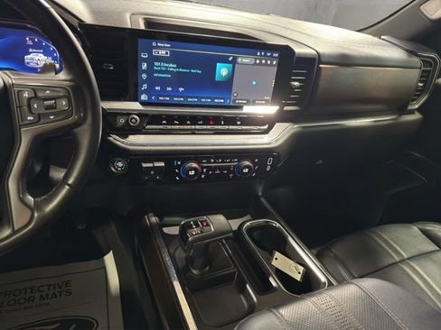 Used 2024 Chevrolet Silverado 1500 High Country w/ High Country Premium Package AWD/4WD image 20