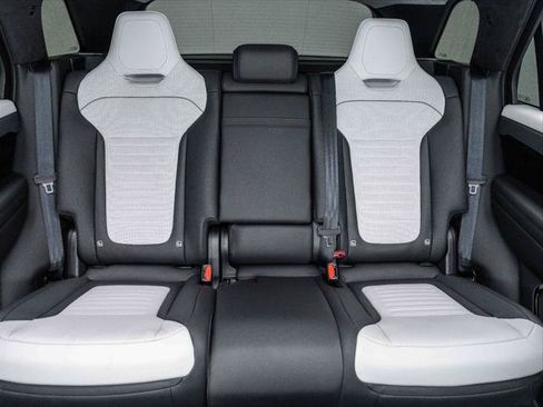 New 2025 Land Rover Range Rover Sport SV Edition Two image 13