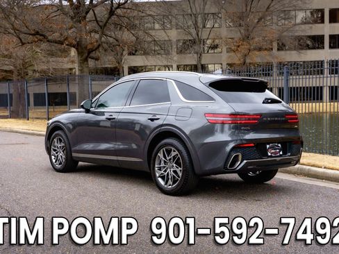 Used 2023 Genesis GV70 2.5T w/ Select Package image 8