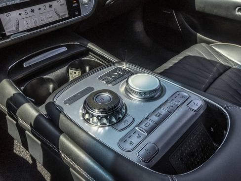 Used 2023 Genesis G90 3.5T AWD/4WD image 27