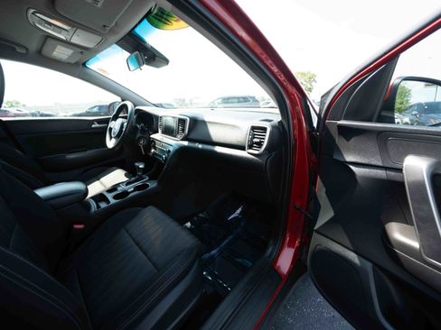 Used 2020 Kia Sportage LX FWD image 26