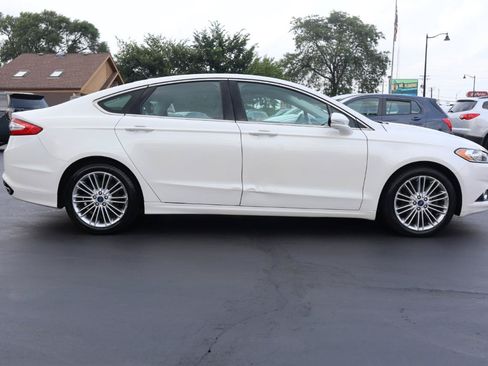 Used 2015 Ford Fusion SE w/ Equipment Group 202A FWD image 6
